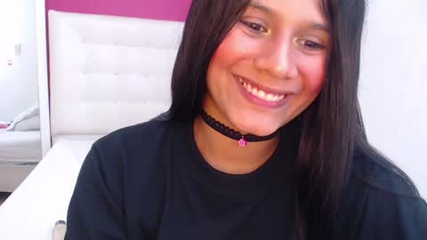 tiny_whore18 online show from 12/28/24, 07:11