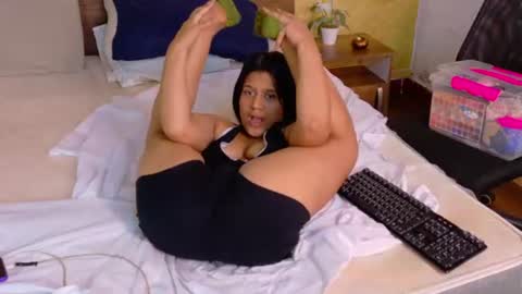 Snapshot of tiny_whore18 chatting on 06/10/26, 03:11 tiny_whore18 online show from 06/10/26, 03:11