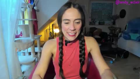 Tiny online show from 10/06/25, 06:00