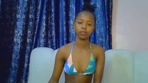 Snapshot of tinybarbie_ chatting on 01/14/26, 09:37 Barbie online show from 01/14/26, 09:37