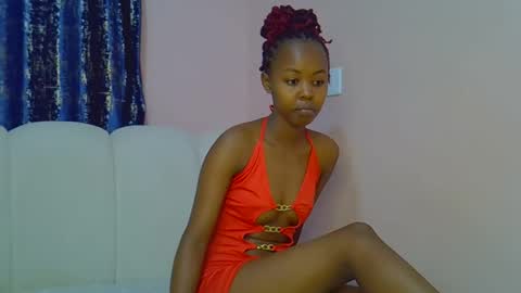 Snapshot of tinybarbie_ chatting on 04/09/26, 09:42 Barbie online show from 04/09/26, 09:42