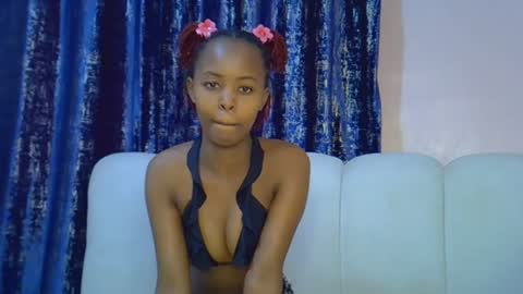Snapshot of tinybarbie_ chatting on 06/18/26, 09:47 Barbie online show from 06/18/26, 09:47