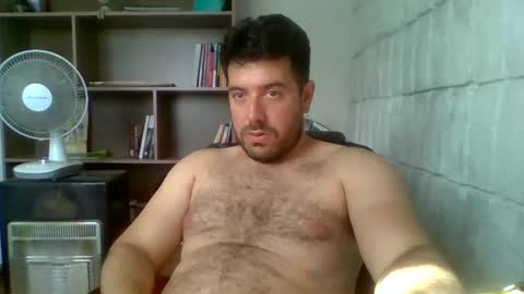 Snapshot of tinycock6129393 chatting on 12/20/24, 07:17 Benja online show from 12/20/24, 07:17