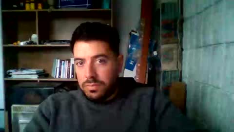 Snapshot of tinycock9393 chatting on 05/25/26, 07:20 Benja online show from 05/25/26, 07:20