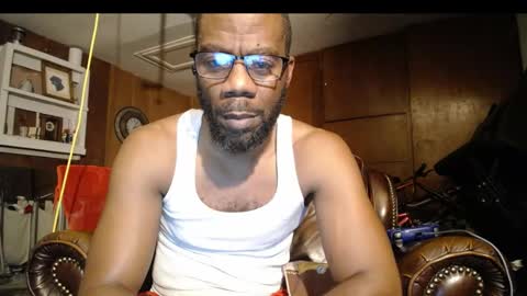 Snapshot of tinycock_1979 chatting on 09/24/25, 05:22 tinycock_1979 online show from 09/24/25, 05:22