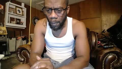 Snapshot of tinycock_1979 chatting on 09/29/25, 01:44 tinycock_1979 online show from 09/29/25, 01:44