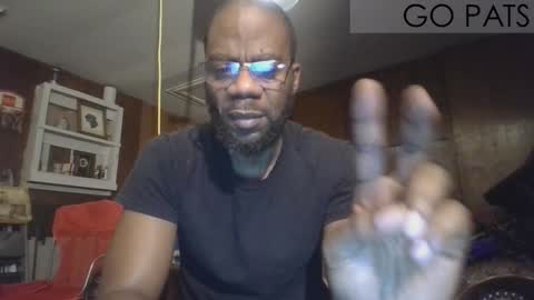 Snapshot of tinycock_1979 chatting on 10/19/25, 02:40 tinycock_1979 online show from 10/19/25, 02:40