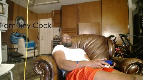 Snapshot of tinycock_1979 chatting on 04/08/26, 02:00 tinycock_1979 online show from 04/08/26, 02:00