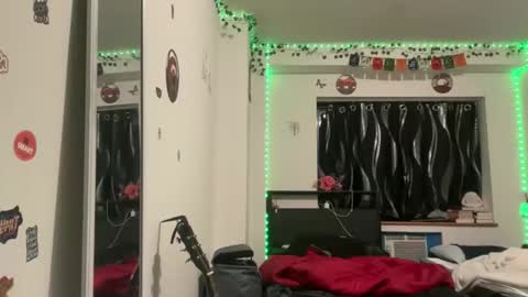 tinydaisy22 online show from 03/03/26, 05:02