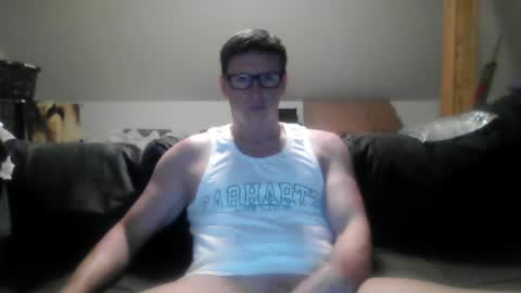 Snapshot of tinydick13x3 chatting on 06/27/26, 09:53 Tiny Dick 13x3 online show from 06/27/26, 09:53