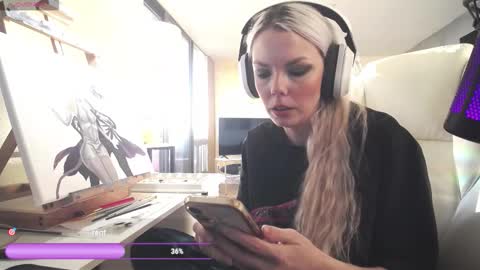 stage Kylie Sinner  brand CLITBAIT online show from 03/27/26, 10:09