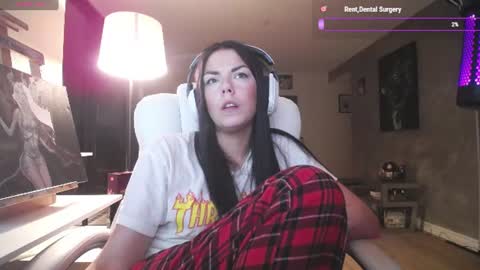 Snapshot of tinykylie chatting on 06/23/26, 03:37 stage Kylie Sinner brand CLITBAIT online show from 06/23/26, 03:37