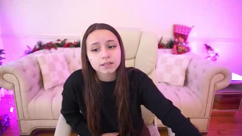 tinynataliee online show from 01/15/26, 07:46