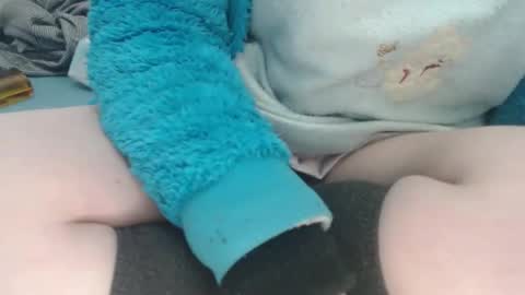 tinyslut66 online show from 12/13/25, 07:53