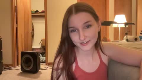 Tia online show from 10/03/25, 05:26