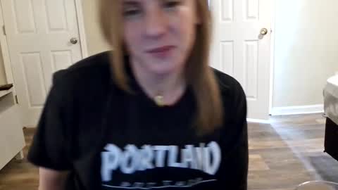 Snapshot of tinywithtiddies chatting on 01/14/26, 04:51 tinywithtiddies online show from 01/14/26, 04:51