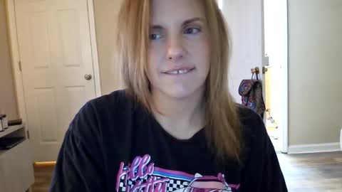 Snapshot of tinywithtiddies chatting on 02/09/26, 02:15 tinywithtiddies online show from 02/09/26, 02:15