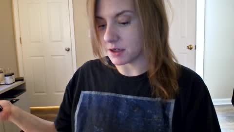 Snapshot of tinywithtiddies chatting on 02/17/26, 06:10 tinywithtiddies online show from 02/17/26, 06:10