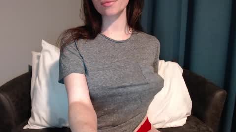 TinyyTina online show from 12/15/24, 04:29