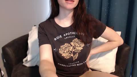 TinyyTina online show from 01/14/25, 08:04