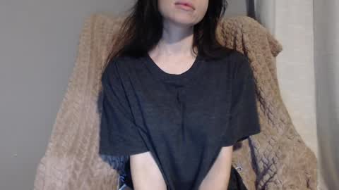 Snapshot of tinyytina chatting on 04/05/26, 08:22 TinyyTina online show from 04/05/26, 08:22