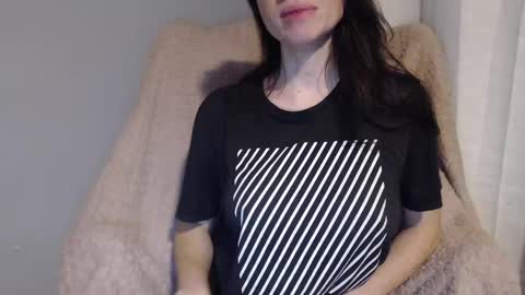 Snapshot of tinyytina chatting on 04/09/26, 08:20 TinyyTina online show from 04/09/26, 08:20