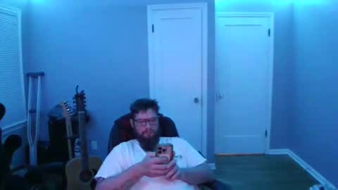 Snapshot of tippertonight chatting on 10/22/25, 05:52 tippertonight online show from 10/22/25, 05:52