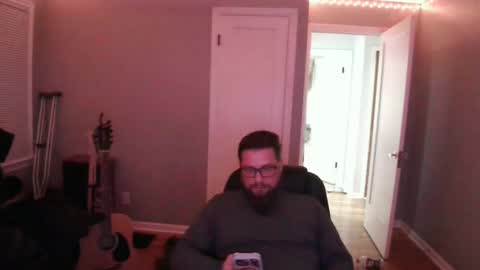 Snapshot of tippertonight chatting on 11/18/25, 06:18 tippertonight online show from 11/18/25, 06:18