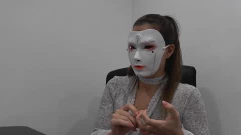 Tinks online show from 12/01/25, 11:10