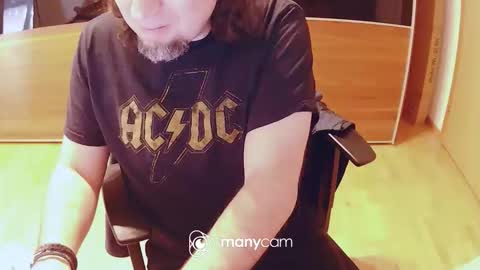 Tirolerboy27 online show from 02/04/26, 12:33