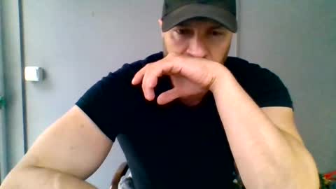 Snapshot of titan_heart chatting on 07/04/26, 05:46 titan_heart online show from 07/04/26, 05:46