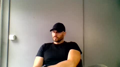 Snapshot of titan_heart chatting on 07/24/26, 10:24 titan_heart online show from 07/24/26, 10:24