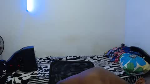 titoway07 online show from 10/26/25, 01:55