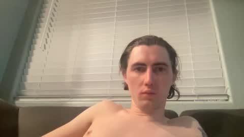 Snapshot of tlayne410 chatting on 03/08/25, 08:22 tlayne410 online show from 03/08/25, 08:22