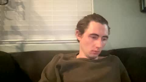 Snapshot of tlayne410 chatting on 09/16/25, 07:31 tlayne410 online show from 09/16/25, 07:31