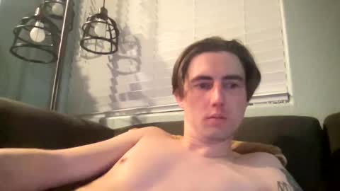 Snapshot of tlayne410 chatting on 10/26/25, 08:09 tlayne410 online show from 10/26/25, 08:09