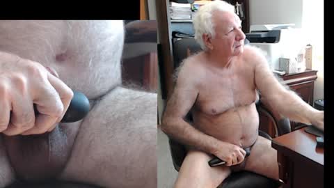 Snapshot of tlc_dude chatting on 01/18/25, 09:34 TLC dude online show from 01/18/25, 09:34