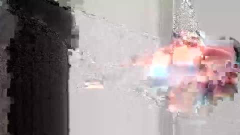 Snapshot of tlcdad chatting on 12/12/24, 11:29 tlcdad online show from 12/12/24, 11:29