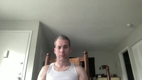 Snapshot of tleigh24 chatting on 12/28/24, 04:52 tleigh24 online show from 12/28/24, 04:52