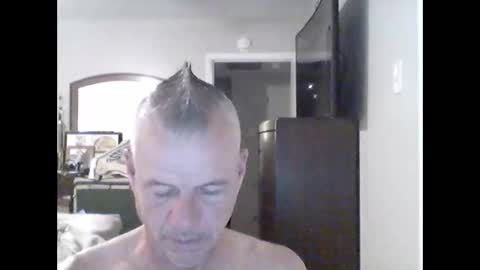 tx46m online show from 10/12/25, 01:04