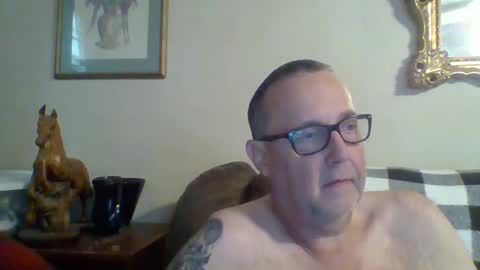 Snapshot of tnvols1968 chatting on 10/26/25, 01:28 Vols online show from 10/26/25, 01:28