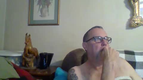 Snapshot of tnvols1968 chatting on 11/11/25, 11:38 Vols online show from 11/11/25, 11:38