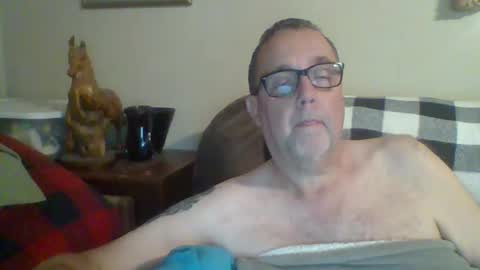 Snapshot of tnvols1968 chatting on 11/24/25, 03:06 Vols online show from 11/24/25, 03:06