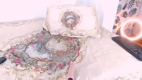 Snapshot of toadboys chatting on 02/17/25, 05:58 David online show from 02/17/25, 05:58