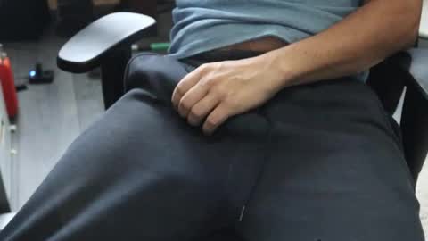 toarte online show from 10/18/25, 01:23