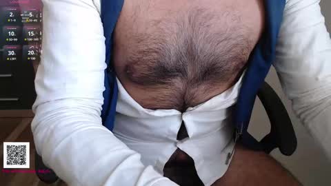 Leonel online show from 11/28/25, 08:28