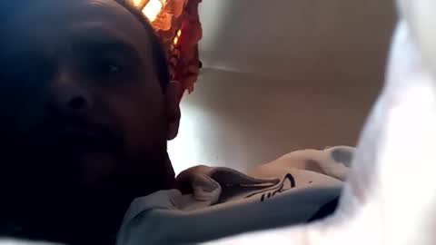 Snapshot of tobe557337 chatting on 01/04/25, 08:37 tobe557337 online show from 01/04/25, 08:37