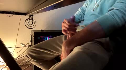 Jan5676 online show from 10/24/25, 10:06