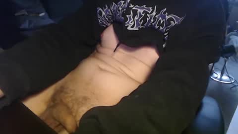 Snapshot of tobiasba chatting on 03/13/26, 01:07 tobiasba online show from 03/13/26, 01:07