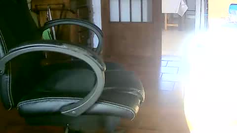 Tobiko online show from 12/17/24, 03:17